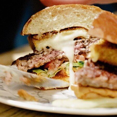 Guy and Sons Lyon Vitton